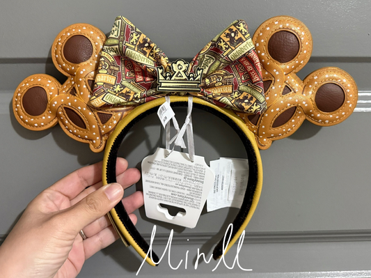 【Loungefly】 EPCOT Germany Oktoberfest Pretzel Ear Headband For Adults