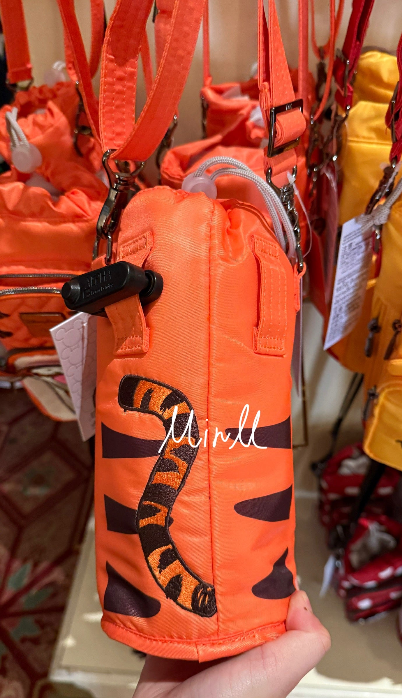 【Lug】Disney Parks Winnie the Pooh Bottle Holder Crossbody Bag